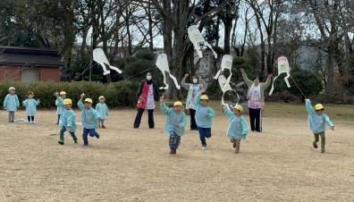 「凧揚げに行ってきました」