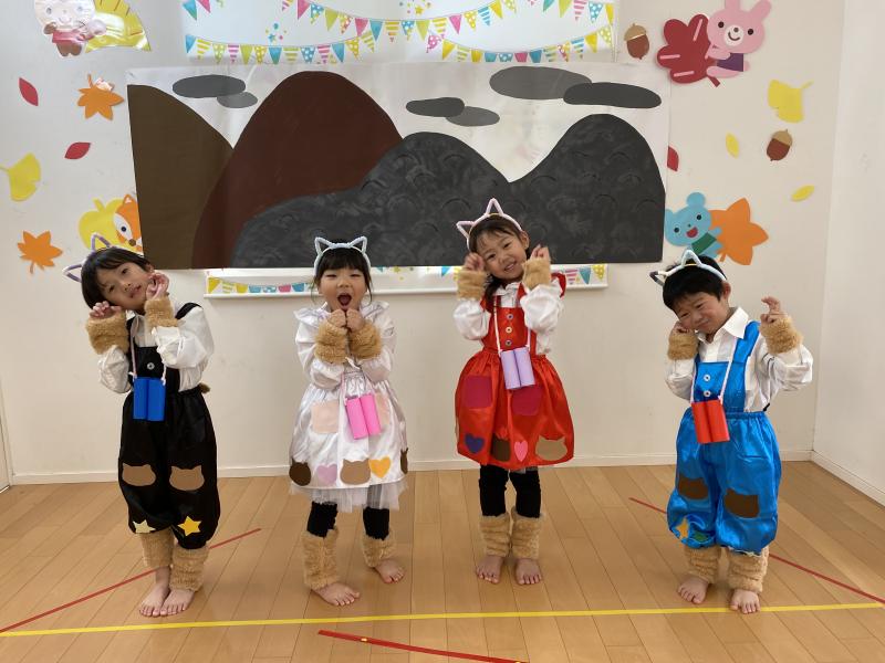 <クリスマス会を行ないました>