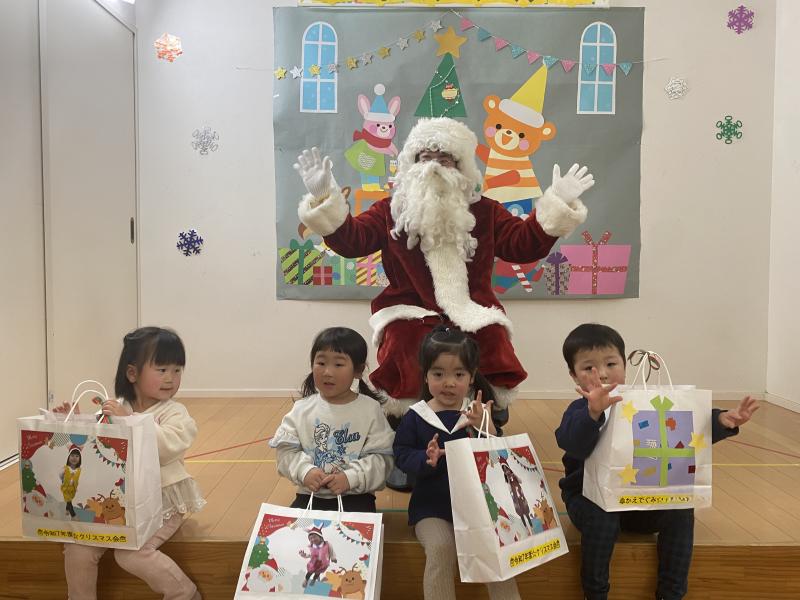 <クリスマス会を行ないました>